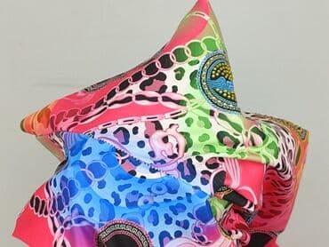 skarpetki w geometryczny wzór: Legginsy L — 5