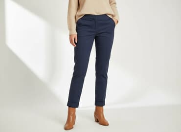 jeansy flare co to znaczy: Material trousers for women, M — 6