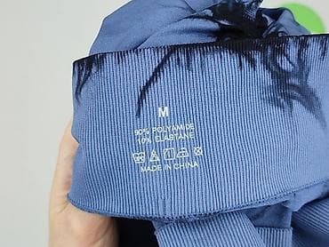 bluza reebok: Szorty damskie, rozmiar M — 5