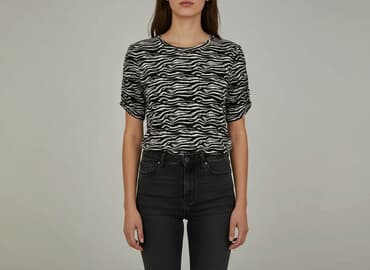 bluzki z krótkim rękawem mohito: Mohito, T-shirt damski, rozmiar M — 1