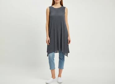 adidasy do sukienki: Sukienka damska, rozmiar S — 5