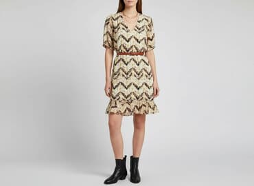 Сукня жіноча, розмір M на lalafo.pl Сукня жіноча, розмір M