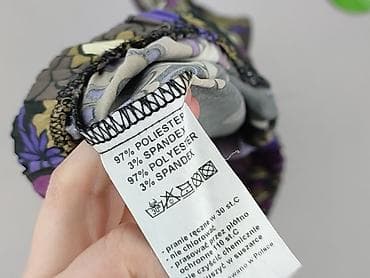 modne bluzki wiosenne: QUIOSQUE, Bluzka damska, rozmiar S — 4