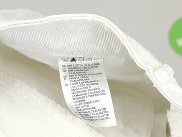 krótkie spodenki z ćwiekami: Szorty damskie, rozmiar S — 5