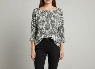 czarne bluzki w lodke: Bluzka damska, rozmiar S — 1