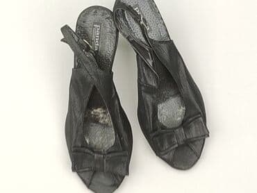 жіноче взуття польща: Sandals for women, 37, condition - Good — 1