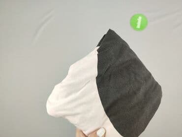 biale spodnie i czarna koszula damska: Жіноча блуза, розмір S — 5