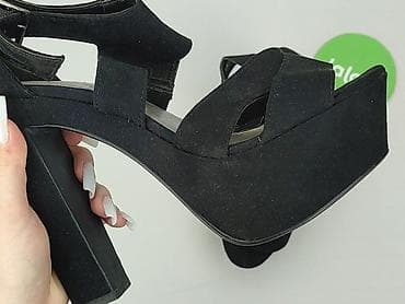 slip on na platformie: Sandały damskie, rozmiar 40 — 7