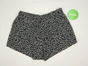 hm krótkie spodenki czarne: Monki, Szorty damskie, rozmiar L — 2