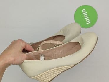 beżowe buty na koturnie ccc: Bonprix, Półbuty damskie, 41 — 6