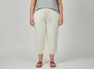 krótkie spodenki bermudy damskie: Spodnie 3/4 damskie, rozmiar XL — 5