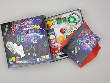 czerwona bluza pull: Zabawka edukacyjna dla Młodzieży, stan - Idealny — 3