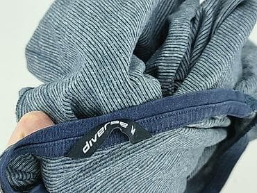 damskie dresy: Diverse, T-shirt damski, rozmiar M — 4