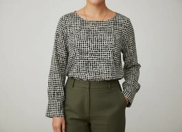 kurtka 4xl: Bluzka damska, rozmiar 4XL — 6