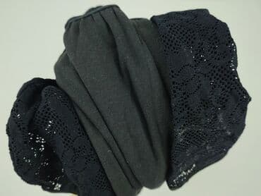 Women: Women`s dress, size One size — 4
