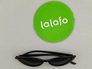 czapka wednesday: Okulary, Przeciwsłoneczne, Kocie oczy kształt, stan - Bardzo dobry — 2