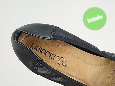 na koturnie: Czarne czółenka na koturnie Lasocki – skóra naturalna - Model — 6