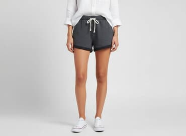 hm krótkie spodenki czarne: H&M, Szorty damskie, rozmiar S — 6