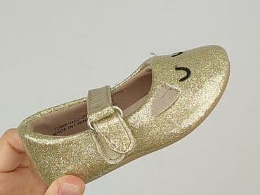 swiecaca sukienka dla dziewczynki: Buciki niemowlęce, 20, stan - Idealny — 6