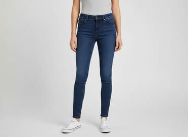 dżinsy dla puszystych: Jeansy damskie, rozmiar S — 7