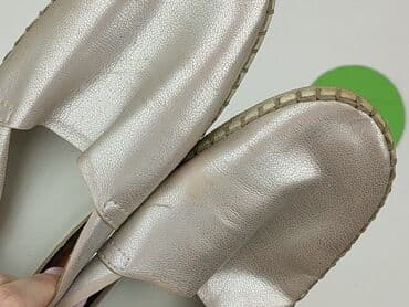 ugg buty ccc: Flat shoes for women, size 40 — 6