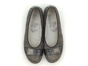 numer koszulki lewandowskiego: Flat shoes for women, 40, condition - Very good — 1