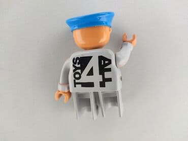 czapka z psem: Figure for Kids, condition - Very good — 3