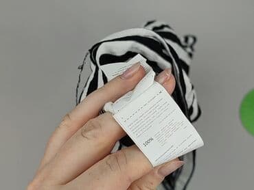 abercrombie and fitch t shirty: Sinsay, Футболка жіноча, M на lalafo.pl — 4 abercrombie and fitch t shirty: Sinsay, Футболка жіноча, M — 4