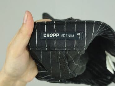 krótkie spodenki skórzane damskie: Cropp, Szorty damskie, rozmiar L — 4