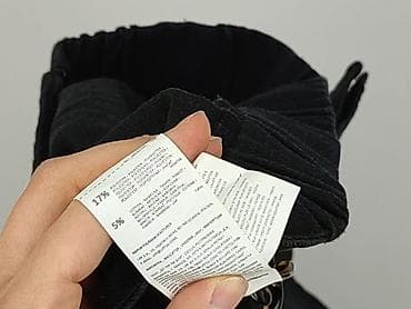 second hand second hand second hand: Szorty damskie, rozmiar S — 8