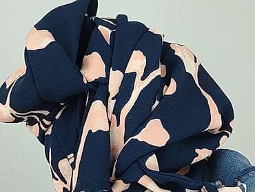 Ubrania damskie: Sukienka damska, rozmiar M — 8