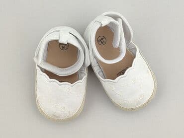 Buciki niemowlęce, 19, stan - Bardzo dobry