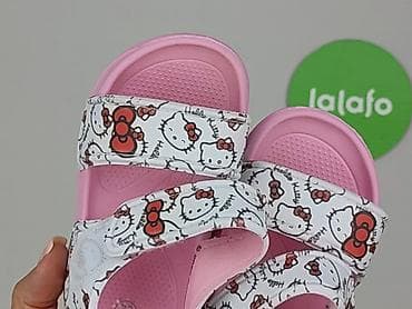 house hello kitty: Sandałki Hello Kitty, 22, Używany — 6