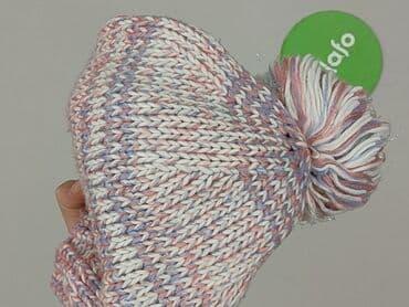 Hats and caps: Cap, Female, condition - Very good — 4