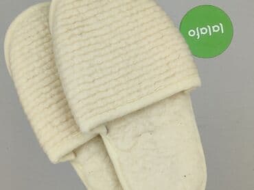 buty ocieplane ccc: Kapcie damskie, 42 — 4