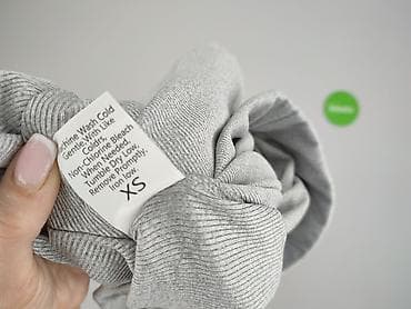 cargo crop: Material trousers for women, size XS — 5