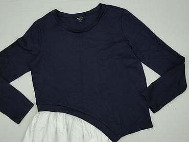 reserved biustonosze: Bluza damska
, rozmiar M — 1