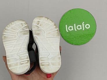 sandały zakryte pięty i palce: Sandałki 21, Używany — 4