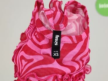 Жіночий одяг: Sinsay, Жіноча блуза, розмір XS — 4