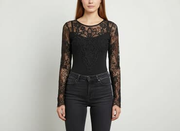 lateks sukienki: Women`s body, size S — 1