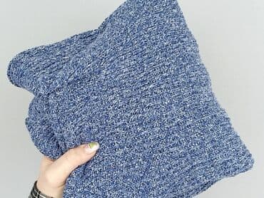 czy sweter z poliestru jest dobry: Светр жіночий, розмір M — 6