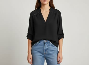 koszulka z dekoltem w serce: Bluzka damska, M — 6