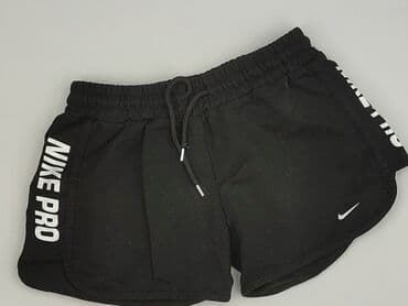 Nike, Шорти жіночі, розмір M