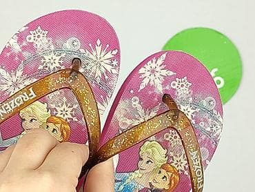 moro dresy: Klapki Disney, 15 i mniejsze, Używany — 6