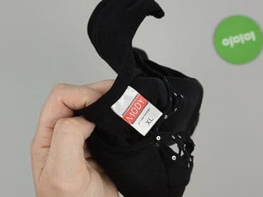 aplikacje z ubraniami: Top damski, rozmiar XL — 4