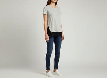 koszulka damska house: Women`s T-shirt, size XS — 1