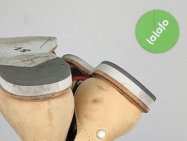 biale trampki mustang: Półbuty dla mężczyzn, rozmiar 43 — 6