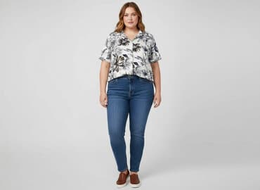 kurtka 4xl: Koszula damska, rozmiar 4XL — 6