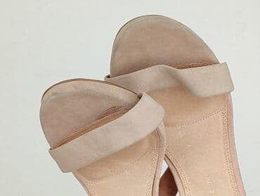 w.klapkach tekst: Topshop, Sandały damskie, 40 — 7