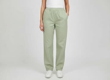 Брюки жіночі, розмір M на lalafo.pl Брюки жіночі, розмір M